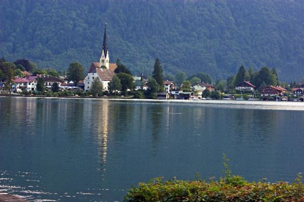 image 1kirche-bad-wiessee-jpg